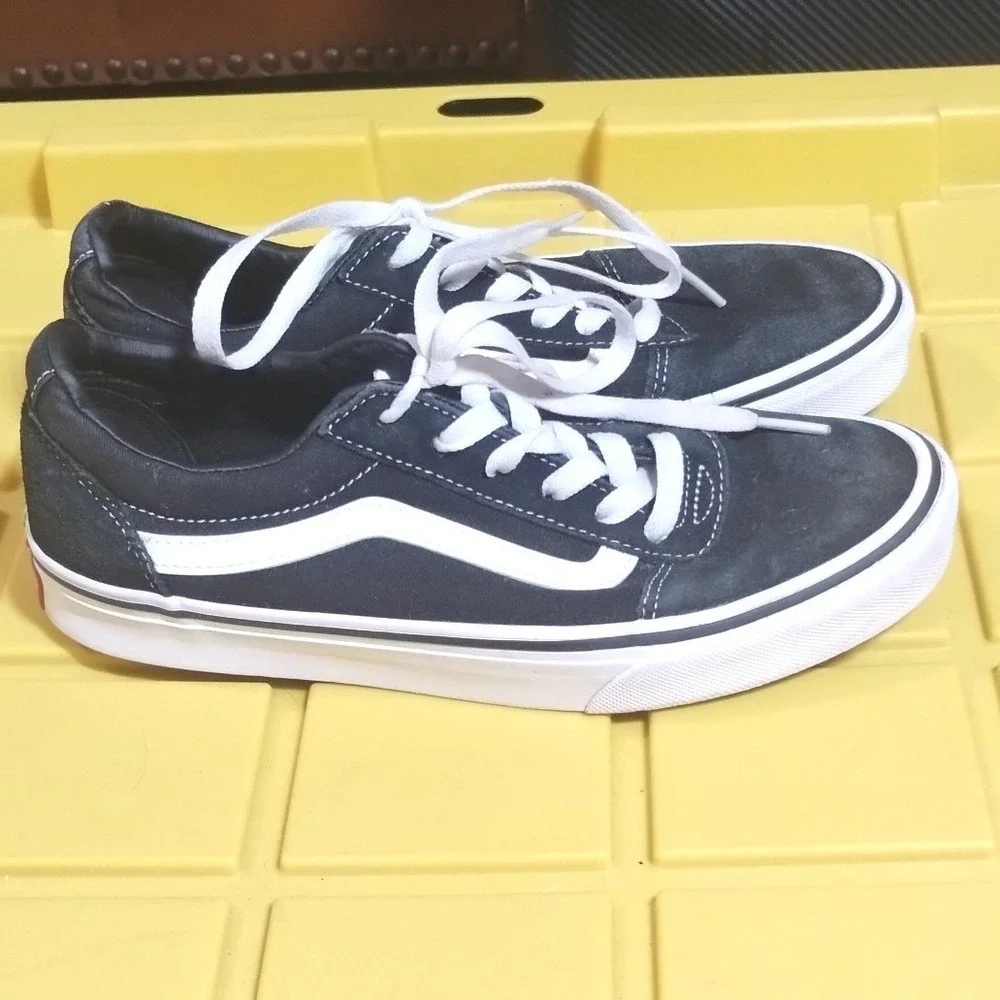 Vans Old Skool Low Top Sneakers Black White Suede Canvas Skater Shoes Women